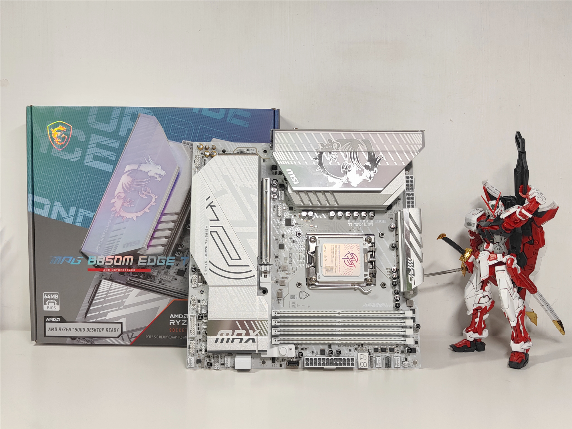 锐龙9系好搭档，微星MPG B850M EDGE TI MAX WIFI刀锋钛开箱体验