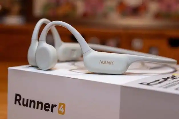 跑步者选什么耳机？推荐十款狂甩不掉的运动耳机，小白也能不踩坑