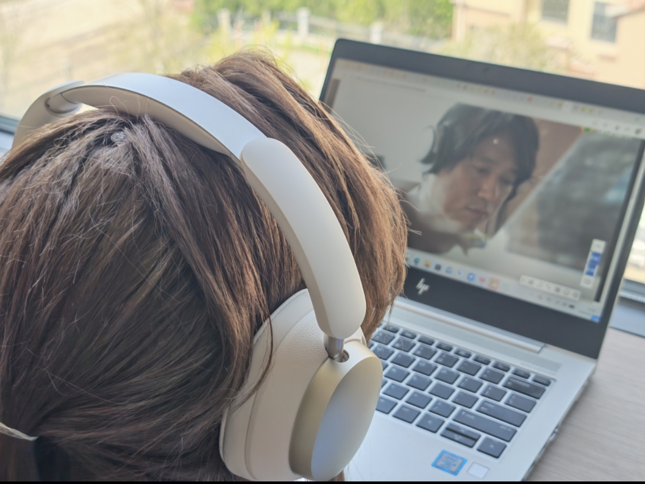 戴了三天荣耀亲选Codeler头戴式耳机2，聊聊真实感受！