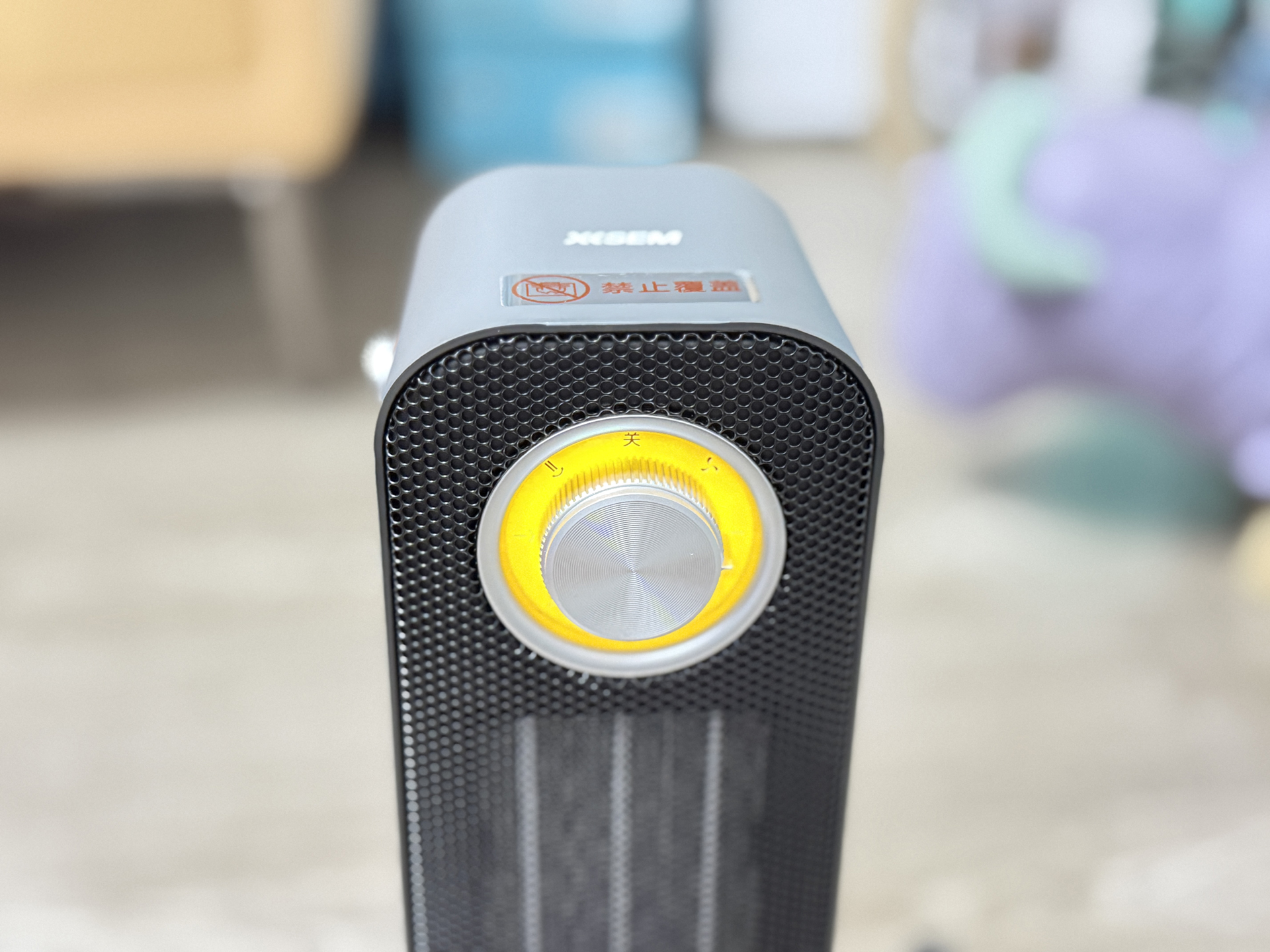 西圣Warm X立式暖风机实测：南方湿冷天的救星，四季用着都省心