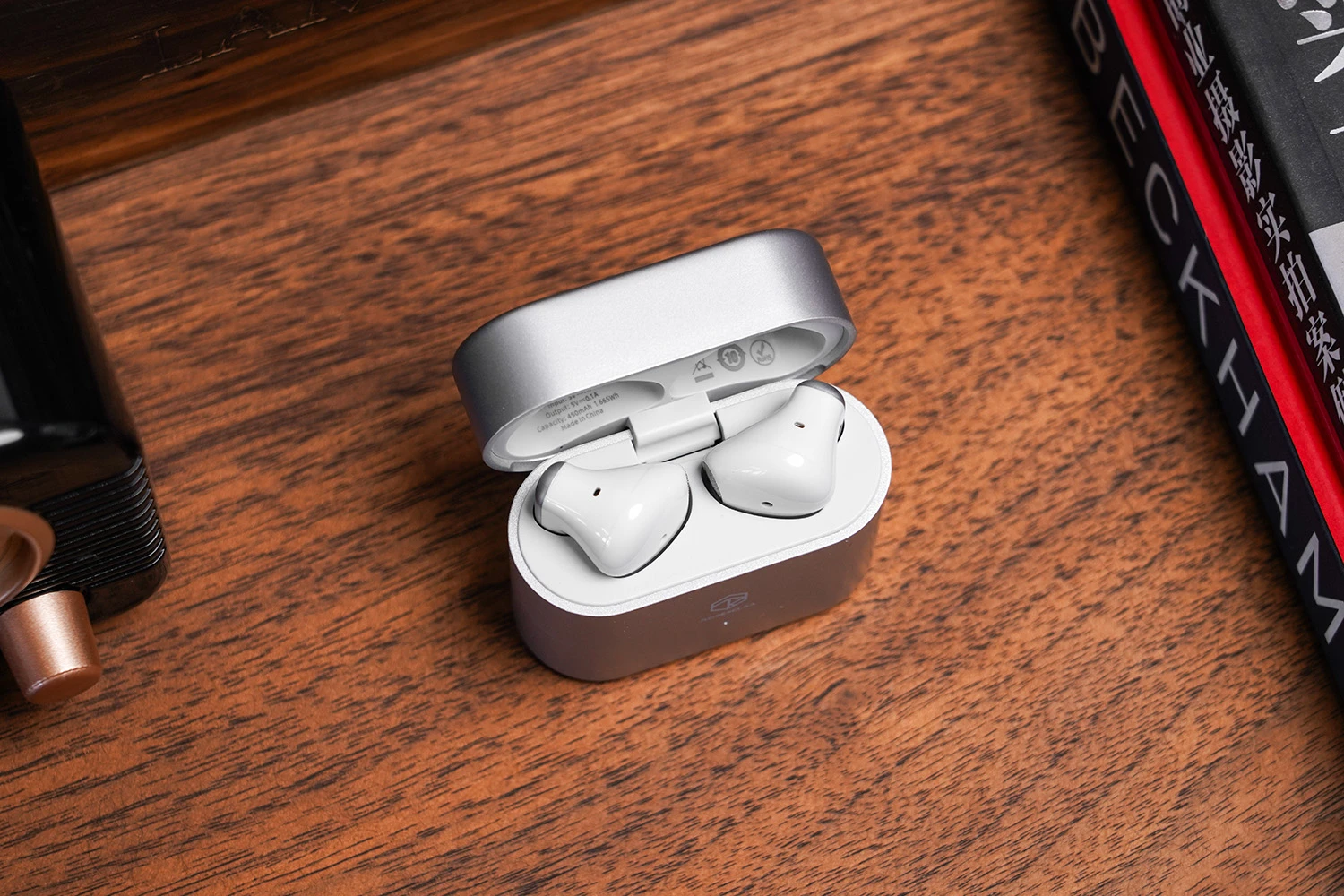 100出头对标AirPods4?弱水时砂BudsFeel MK2:半入耳降噪彻底破局