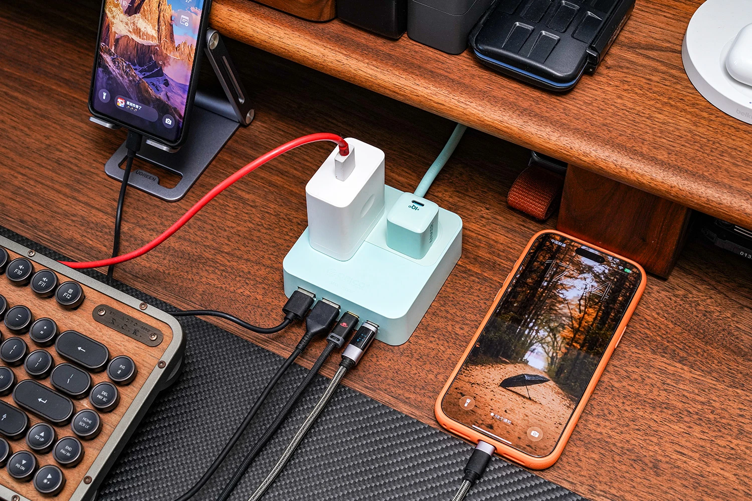桌面实用主义,AC + USB 25W氮化镓,奥睿科小方砖青春版插排体验