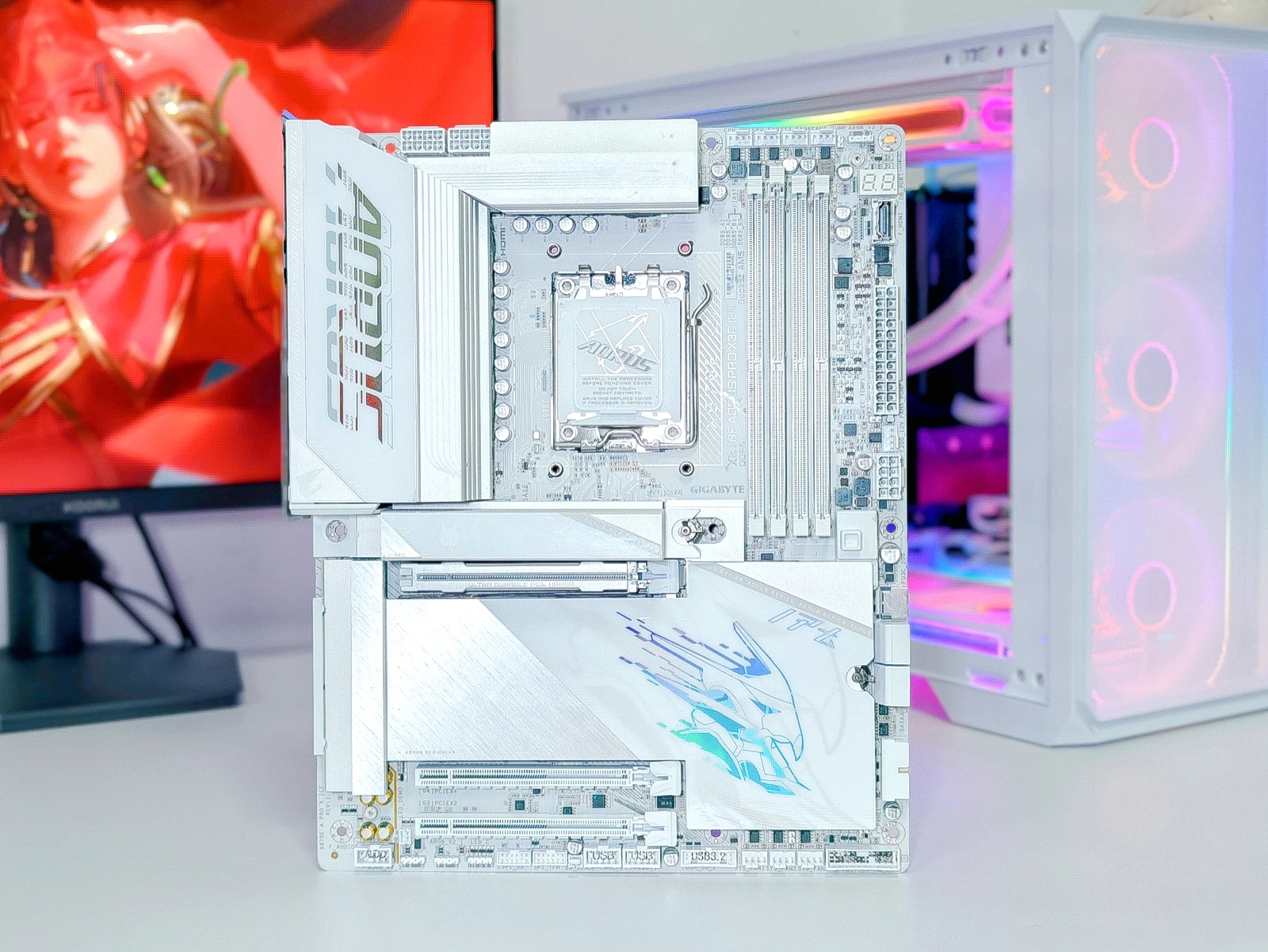 技嘉X3D鸡血模式2.0+D5黑科技2.0有多猛？实测技嘉冰雕结果很意外