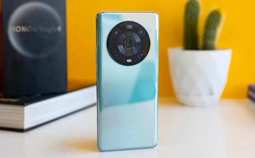 别等iPhone14了，这三款旗舰手机配置更均衡，价格更良心