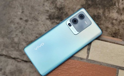 联发科天玑8100加持，vivo S15 Pro能否撑起中端手机一片天
