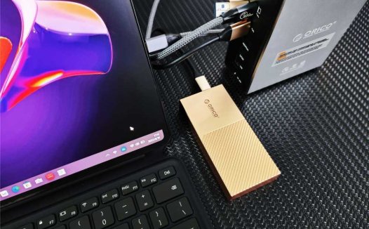 极速40Gbps，兼容雷电3-4，奥睿科USB 4移动固态硬盘盒测评