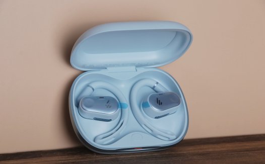 佩戴舒适度TOP级？音质续航占优势！漫步者ComfoCC开放式运动耳机
