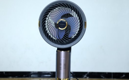 死磕“五大飓风黑科技”母婴级降尘守护呼吸健康，宫菱循环扇实测