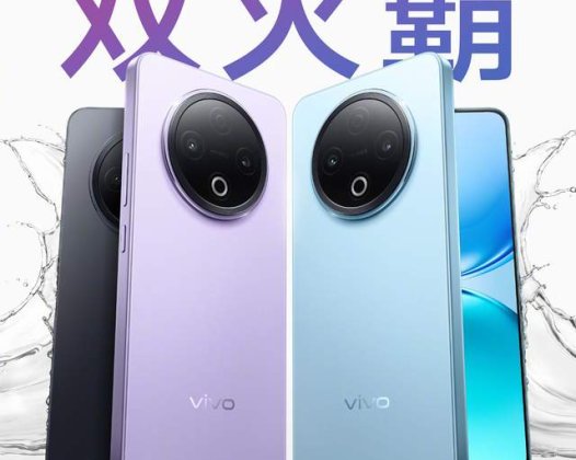 8200mAh电池加持，vivo Y500带来全天候耐用体验